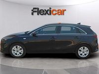 Używany Kia Ceed 136 KM (100 kW) 2023 Czarny Hatchback