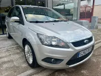 Usado Ford Focus Titanium 109 CV (80 kW) 2008 Gris / plata Berlina