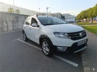 Usado Dacia Sandero Stepway 90 CV (66 kW) 2014 Blanco Berlina