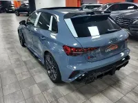 Nuevo Audi RS3 Competition 400 CV (294 kW) 2026 Azul Berlina