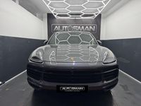 Usado Porsche Cayenne 462 CV (339 kW) 2020 Gris / plata SUV