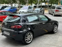 Usado Alfa Romeo 147 120 CV (88 kW) 2007 Negro Utilitario