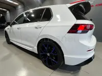 Usado VW Golf VIII R 333 CV (244 kW) 2023 Blanco Berlina