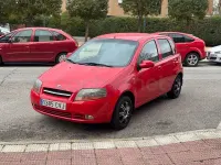 Usado Chevrolet Kalos Sport 94 CV (69 kW) 2004 Granate Berlina