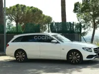 Usado Mercedes E300 306 CV (225 kW) 2020 Blanco Familiar