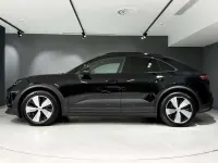 Usado Porsche Macan 264 kW (360 CV) 2025 Negro SUV