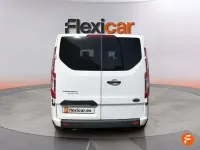 Usado Ford Transit Custom Trend 131 CV (96 kW) 2023 Blanco Familiar