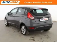 Usado Ford Fiesta Trend 82 HP (60 kW) 2016 Cinzento Citadino