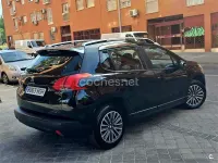 Usado Peugeot 2008 Active 82 CV (60 kW) 2013 Negro SUV