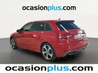 Usado Audi A3 S-Line 116 CV (85 kW) 2018 Rojo Berlina