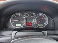 Usado VW Passat Highline 130 CV (95 kW) 2001 Gris / plata Berlina