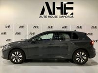 Usado VW Golf VIII Style 150 CV (110 kW) 2025 Gris / plata Berlina