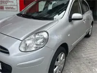 Usado Nissan Micra Acenta 80 CV (58 kW) 2011 Gris / plata Utilitario