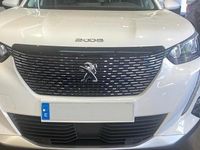 Usado Peugeot 2008 Allure 110 CV (80 kW) 2021 Blanco SUV