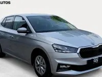 Usado Skoda Fabia Selection 116 CV (85 kW) 2025 Gris plata Utilitario
