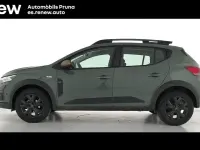 Usado Dacia Sandero Extreme 101 CV (74 kW) 2025 Verde Berlina