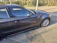 Usado BMW 118 122 CV (89 kW) 2005 Gris / plata Utilitario