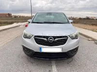 Usado Opel Crossland X Selective 110 CV (80 kW) 2018 Gris / plata SUV