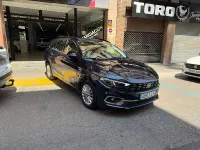 Usado Fiat Tipo 101 CV (74 kW) 2021 Azul Familiar