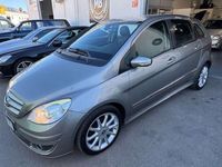 Usado Mercedes B200 140 CV (102 kW) 2008 Beige Monovolumen