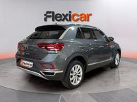 Usado VW T-Roc 110 CV (80 kW) 2023 Gris SUV