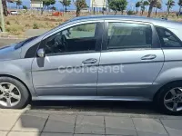 Usado Mercedes B180 109 CV (80 kW) 2005 Gris / plata Monovolumen