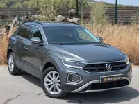 Usado VW T-Roc Life 110 CV (80 kW) 2022 Gris / plata SUV