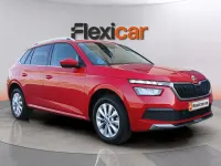 Usado Skoda Kamiq 110 CV (80 kW) 2022 Rojo SUV
