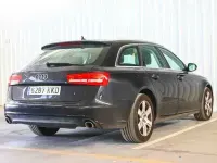 Usado Audi A6 245 CV (180 kW) 2011 Negro Familiar