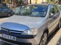 Usado Opel Corsa Edition 90 CV (66 kW) 2003 Gris / plata Utilitario