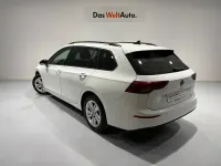 Usado VW Golf VIII Life 110 CV (80 kW) 2022 Blanco Familiar
