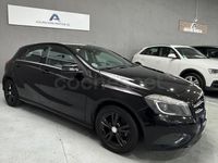 Usado Mercedes A180 AMG line 109 CV (80 kW) 2015 Negro Berlina