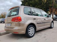 Usado VW Touran Advance 105 CV (77 kW) 2013 Beige Monovolumen