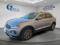 Usado VW T-Roc Life 150 CV (110 kW) 2023 Gris / plata SUV