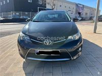 Usado Toyota Auris Active 90 CV (66 kW) 2014 Azul Berlina