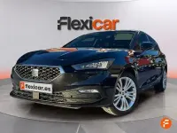 Usado Seat Leon Reference 110 CV (80 kW) 2021 Negro