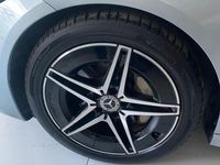 Usado Mercedes C220 200 CV (147 kW) 2023 Gris plata