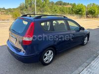 Usado Hyundai i30 GLS 128 CV (94 kW) 2010 Azul Familiar