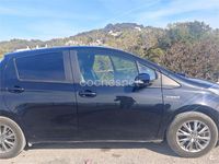 Usado Toyota Yaris Hybrid 100 CV (73 kW) 2017 Negro Berlina