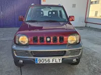 Usado Suzuki Jimny 85 CV (62 kW) 2008 Granate SUV