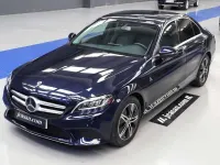 Usado Mercedes C200 160 CV (117 kW) 2020 Azul Berlina