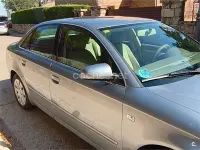Usado Audi A4 130 CV (95 kW) 2006 Gris / plata Berlina