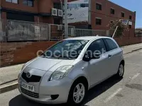 Occasion Toyota Yaris Luna 87 PK (63 kW) 2007 Grijs Hatchback