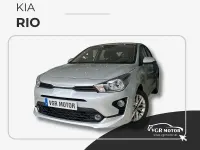 Usado Kia Rio 100 CV (73 kW) 2020 Gris / plata Berlina