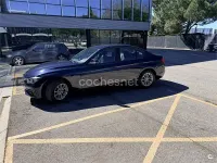 Usado BMW 318 143 CV (105 kW) 2015 Azul Berlina