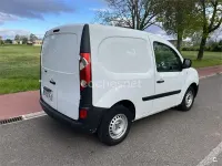 Usado Renault Kangoo 75 CV (55 kW) 2012 Blanco Monovolumen