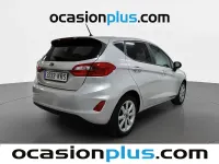 Usado Ford Fiesta Trend+ 101 CV (74 kW) 2018 Gris Utilitario