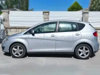 Usado Seat Altea XL Style 125 CV (91 kW) 2012 Gris / plata Monovolumen