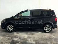Usado VW Touran Sport 140 CV (102 kW) 2014 Negro Monovolumen