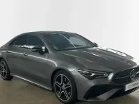 Usado Mercedes CLA200 163 CV (119 kW) 2025 Berlina